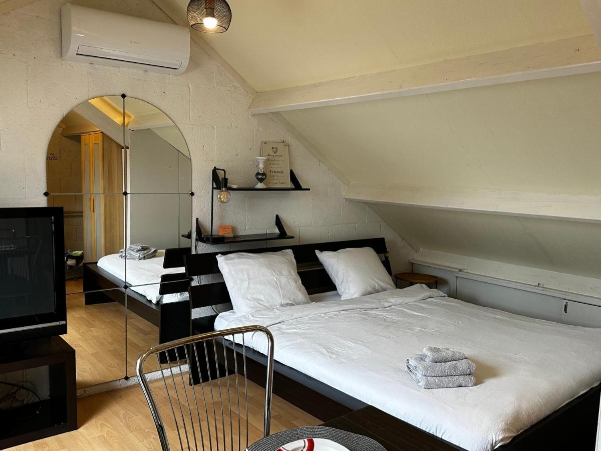 Room In Oss Exterior foto