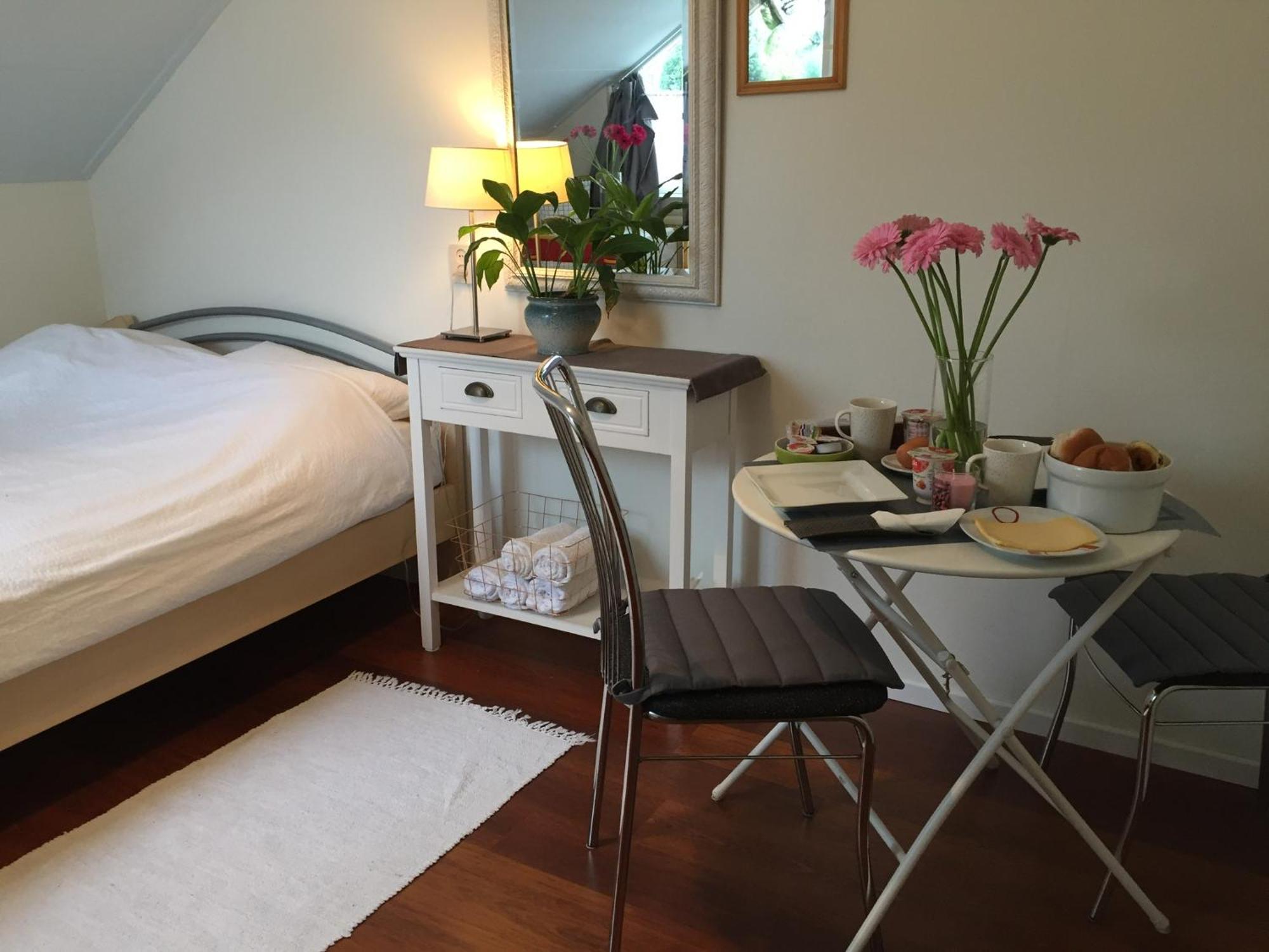 Room In Oss Exterior foto